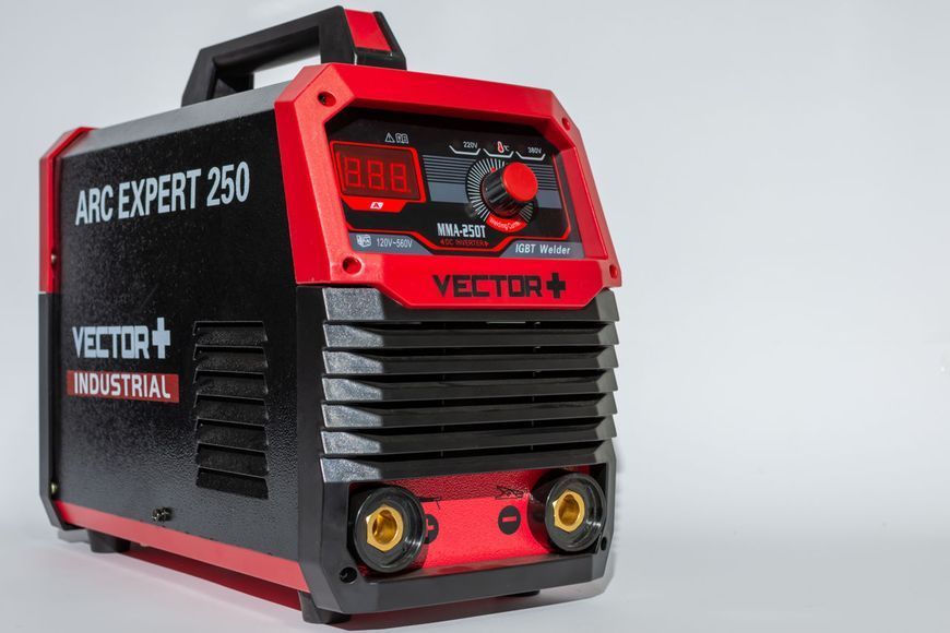 Aparat de sudură-invertor ARC EXPERT MMA250T VECTOR+ MMA250T
